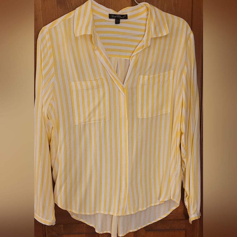 Velvet Heart White and yellow striped button-down blouse, Size L, NWOT
